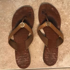 Tory Burch Thora Size 10